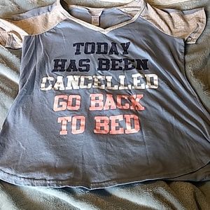 V-neck football tee